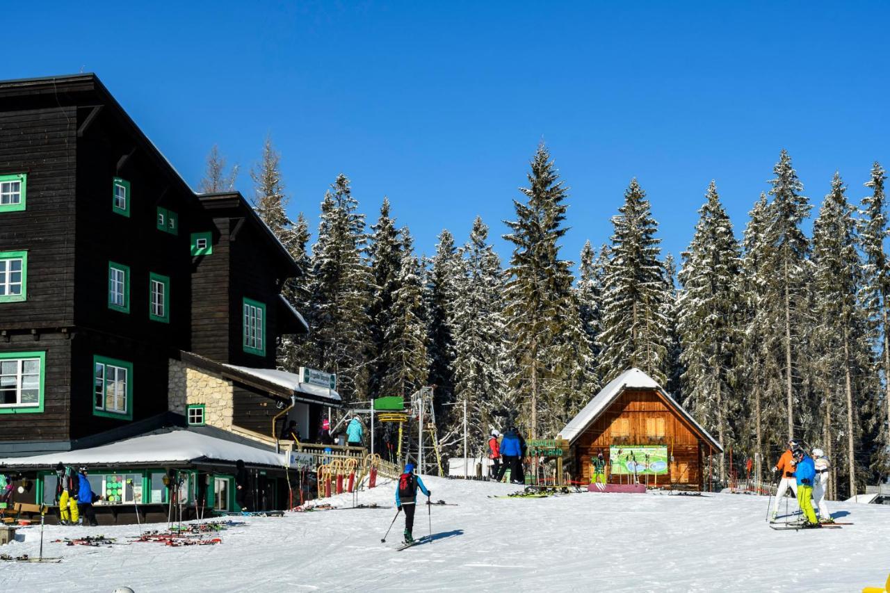 Отель Gasthof Zum Jaegerwirt Мариацелль Экстерьер фото